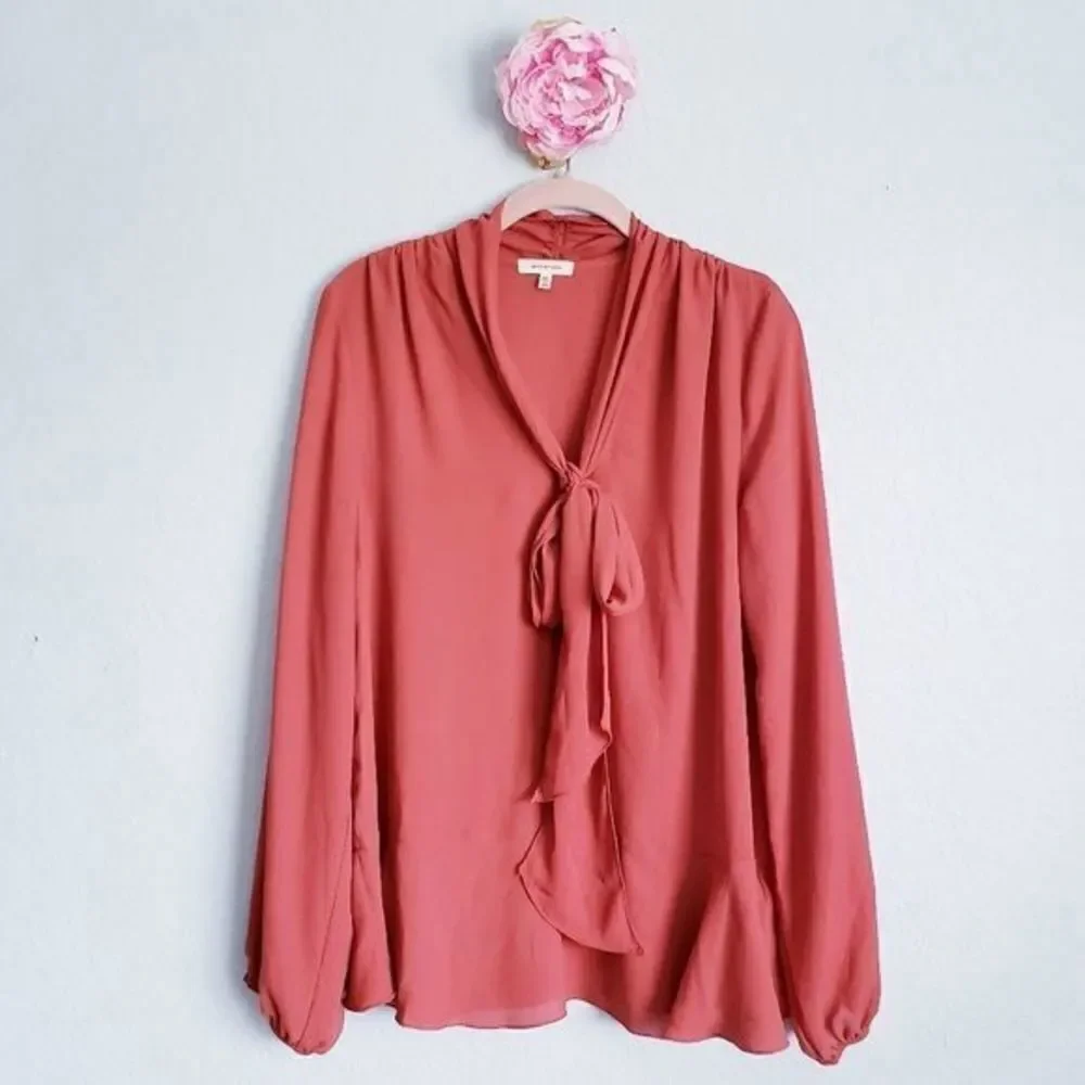 Max‎ Studio - Picture 2 of 6